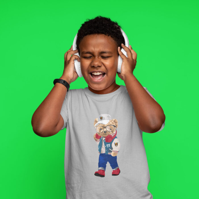 male-youth-teenager-wearing-a-grey-tyny-fingers-larry-bear-2-tshirt